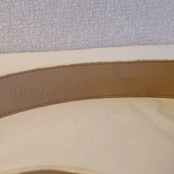 𝅺Two Guess cream and sparkle & black /silver  leather belts XL - Picture 4 of 11